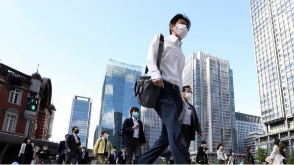 日本<i style='color:red'>新冠疫情</i>形势严峻 新增8地进入紧急状态